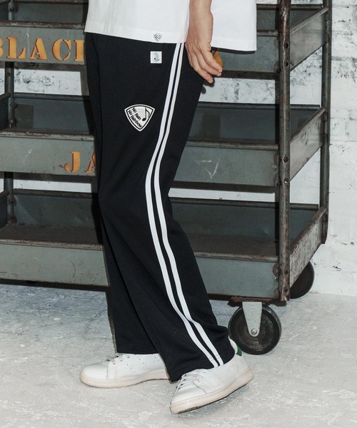 No Rain No Rainbow（ノーレインノーレインボー）の「mp14818-track pants with pick patch トラックパンツ(NR26S-14)（その他パンツ・メンズ・ブラック×ホワイト/ライトグレー/ブラック×ブラック・XL/L/M/S）」の10枚目の写真