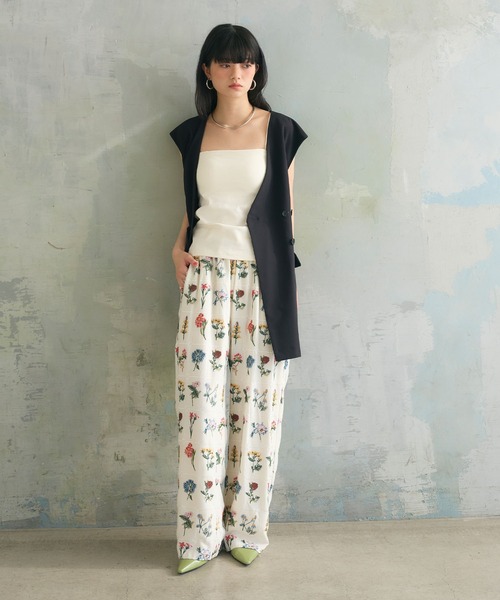 ELLEgirl(エルガール)の「花刺繍イージーパンツ(その他パンツ・レディース・オフホワイト/ブラック・L/M)」の14枚目の写真