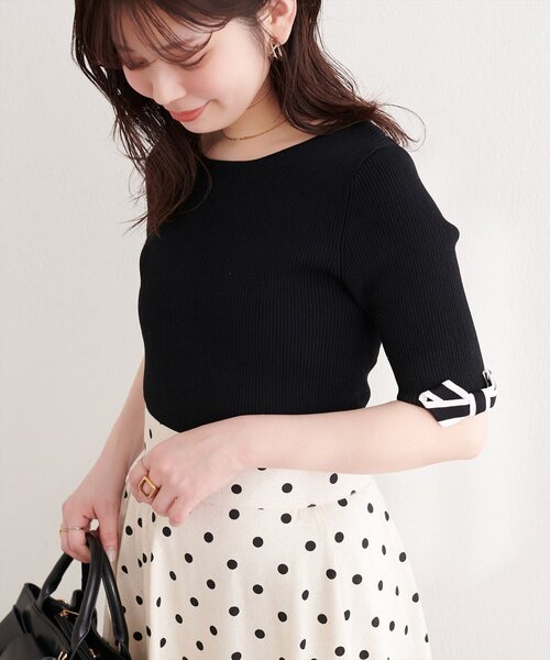 natural couture（ナチュラルクチュール）の「〈osono〉配色リボンニット（ニット/セーター・レディース・ブラック/サックスブルー/レッド/ピンク/オフホワイト・FREE）」の22枚目の写真