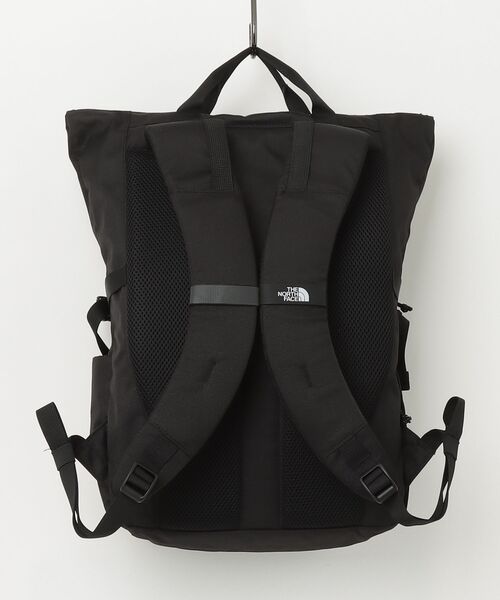 THE NORTH FACE（ザノースフェイス）の「(THE NORTH FACE)BOULDER TOTE PACK（トートバッグ・レディース・ブラック・ONE SIZE）」の2枚目の写真