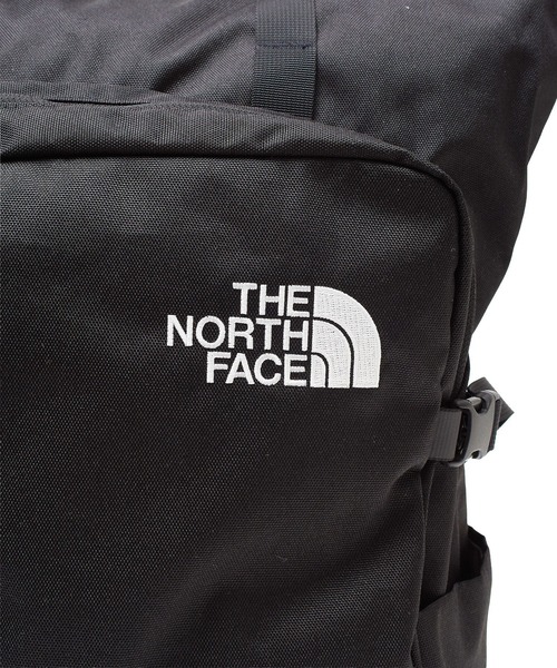 THE NORTH FACE（ザノースフェイス）の「(THE NORTH FACE)BOULDER TOTE PACK（トートバッグ・レディース・ブラック・ONE SIZE）」の5枚目の写真