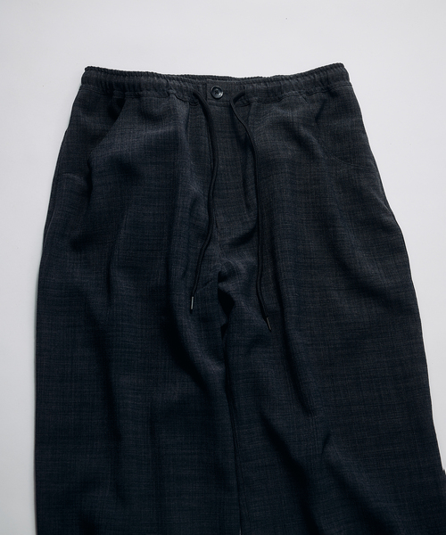 JOURNAL STANDARD relume（ジャーナルスタンダード　レリューム）の「テックキャンバス スクエア イージーパンツ（セットアップ対応可）（スラックス・メンズ・ブラウン系その他/アイボリー/ブラック・LARGE/MEDIUM）」の11枚目の写真