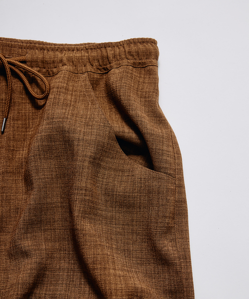 JOURNAL STANDARD relume（ジャーナルスタンダード　レリューム）の「テックキャンバス スクエア イージーパンツ（セットアップ対応可）（スラックス・メンズ・ブラウン系その他/アイボリー/ブラック・LARGE/MEDIUM）」の17枚目の写真