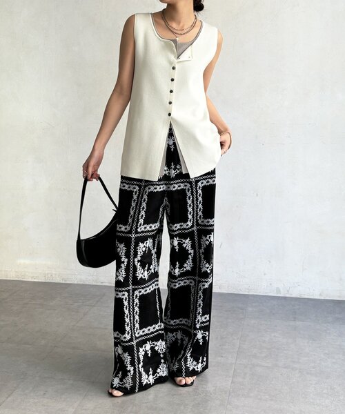 DouDou（ドゥドゥ）の「【WEB限定】エンブロイダリーパンツ（その他パンツ・レディース・ブラック/オフホワイト・FREE）」の15枚目の写真