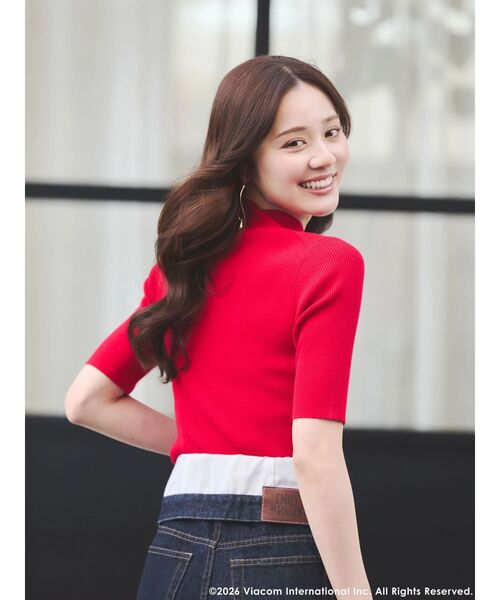 MERCURYDUO（マーキュリーデュオ）の「【EMILY IN PARISコラボ】 ロゴエンブロイダリーニット（ニット/セーター・レディース・ブラック/レッド/オフホワイト・FREE）」の9枚目の写真