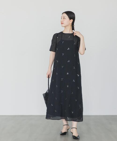 URBAN RESEARCH ROSSO WOMEN(アーバンリサーチ ロッソ)の「kaene ビジューチュールホルターネックドレス(ワンピース・レディース・ブラック・SMALL)」の5枚目の写真