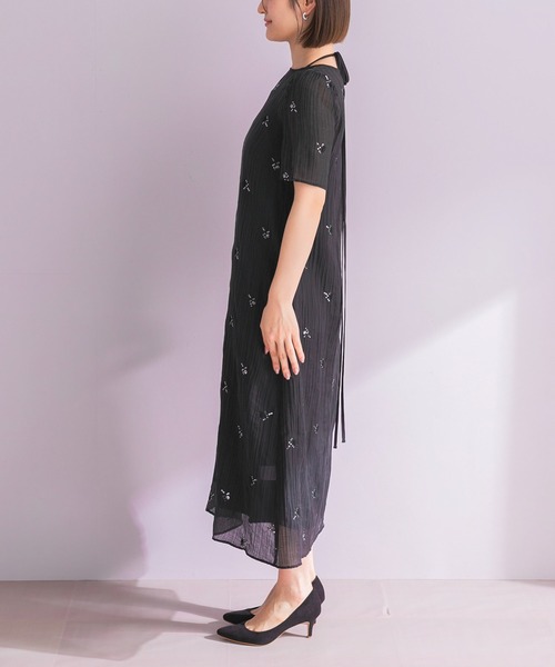 URBAN RESEARCH ROSSO WOMEN(アーバンリサーチ ロッソ)の「kaene ビジューチュールホルターネックドレス(ワンピース・レディース・ブラック・SMALL)」の10枚目の写真