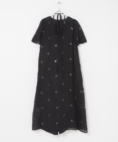 URBAN RESEARCH ROSSO WOMEN(アーバンリサーチ ロッソ)の「kaene ビジューチュールホルターネックドレス(ワンピース・レディース・ブラック・SMALL)」の13枚目の写真