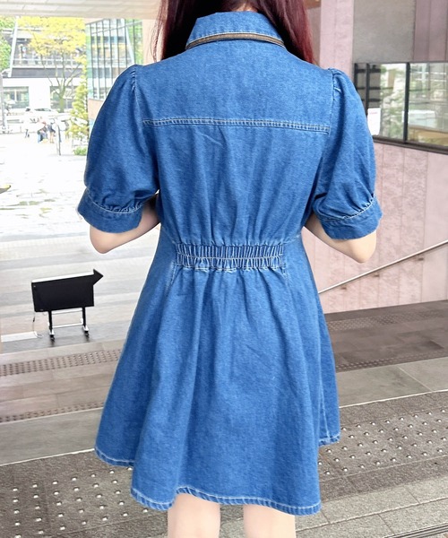 INGNI(イング)の「合皮切替デニムミニワンピース(ワンピース・レディース・ネイビー系5/ブルー系5・M)」の14枚目の写真