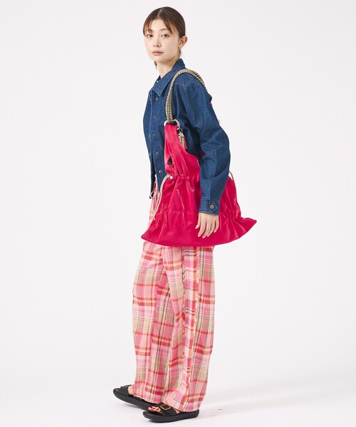 Cheek(チーク)の「【Cheek/チーク】TieredcodeoneShoulder/ティアードコードワンショルダー/C26004/ワンショルダーバッグ/ユニセックス【WEB限定】(ショルダーバッグ・レディース・カーキ/ブラック/グレー/ピンク・フリー)」の5枚目の写真