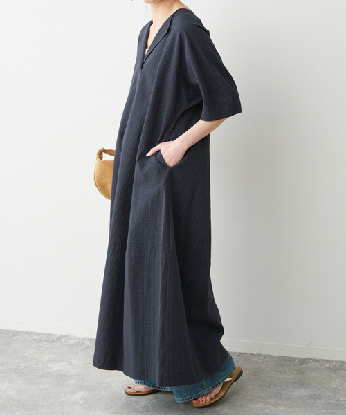 Spick & Span(スピックアンドスパン)の「パフスリーブサッカードレス(ワンピース・レディース・ネイビー/マルチ・FREE)」の9枚目の写真