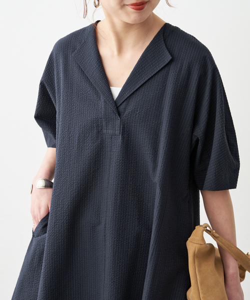 Spick & Span(スピックアンドスパン)の「パフスリーブサッカードレス(ワンピース・レディース・ネイビー/マルチ・FREE)」の6枚目の写真