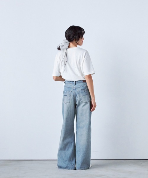 YANUK（ヤヌーク）の「バギーストレート"MARY"（デニムパンツ・レディース・サックスブルー・23inch/22inch/21inch/27inch/26inch/25inch/24inch）」の5枚目の写真