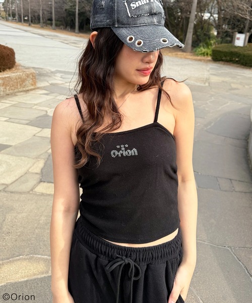 SPIRALGIRL（スパイラルガール）の「【Orion/オリオン】ラインストーンロゴパイルキャミソール（キャミソール・レディース・ベージュ/ブラック・FREE）」の4枚目の写真