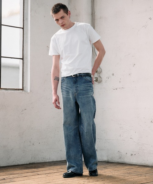 Regen Glanz(レーゲングランツ)の「articulated narrow flared denim pants / アーティキュレイテッドナローフレアデニムパンツ(デニムパンツ・メンズ・ライトインディゴブルー/ブラック・LARGE/MEDIUM/SMALL)」の9枚目の写真