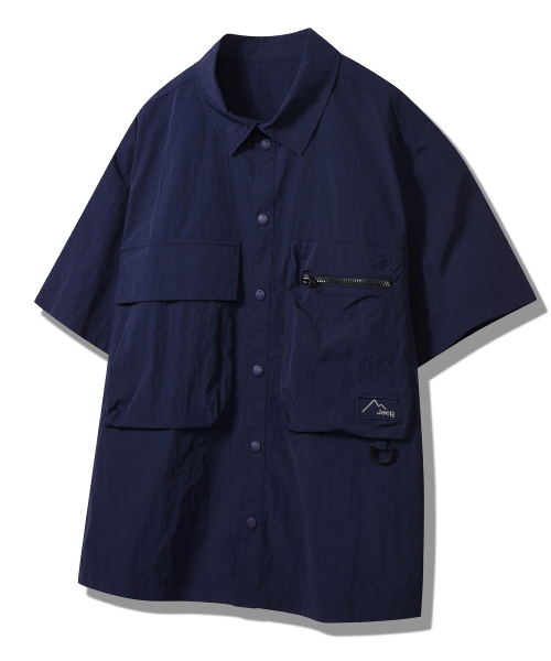 JEEP（ジープ）の「[エディション] キャンピングナイロン半袖シャツ (JP5SHU851NA)（シャツ/ブラウス・レディース・その他・SMALL/LARGE/MEDIUM/X-LARGE）」の2枚目の写真