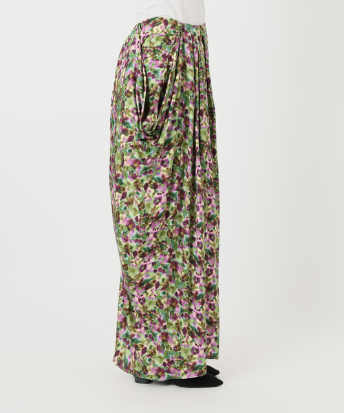 VERMEIL par iena(ヴェルメイユパーイエナ)の「フラワースカート(スカート・レディース・ラベンダー・38/36)」の9枚目の写真