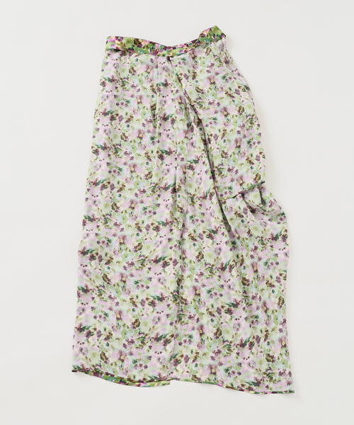 VERMEIL par iena(ヴェルメイユパーイエナ)の「フラワースカート(スカート・レディース・ラベンダー・38/36)」の14枚目の写真