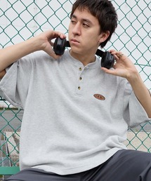 ddp（ディーディーピー）の「ddp ディーディーピー 別注 ロゴ刺繍 ヘンリーネック サーマル半袖Tシャツ<速乾>（Tシャツ/カットソー）」