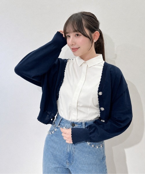 F i.n.t(フィント)の「【UVカット】ガラス風マーガレット釦ニットカーディガン/fint フィント(カーディガン/ボレロ・レディース・ライトグリーン/ネイビー/レッド/アイボリー・FREE)」の3枚目の写真