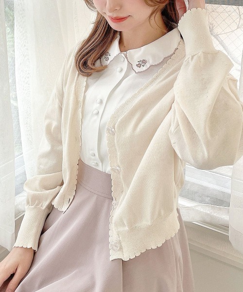 F i.n.t(フィント)の「【UVカット】ガラス風マーガレット釦ニットカーディガン/fint フィント(カーディガン/ボレロ・レディース・ライトグリーン/ネイビー/レッド/アイボリー・FREE)」の21枚目の写真