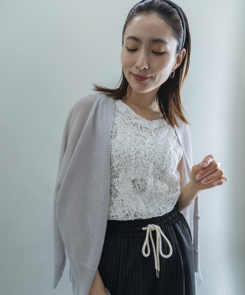 lodie（ロディ）の「裾チュール　シアーニットカーデ（カーディガン/ボレロ・レディース・グリーン/ブラック/オフホワイト/グレー/レッド・FREE）」の15枚目の写真