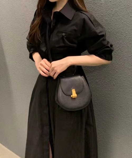 FAVORITO(ファヴォリート)の「襟付き長袖ワンピース(ワンピース・レディース・モカ/ブラック・F)」の19枚目の写真