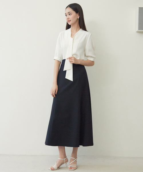 ZEROSTREET（ゼロストリート）の「[2カラー] マーメイドロングスカート（スカート・レディース・ネイビー/Beige・MEDIUM/SMALL/LARGE）」の5枚目の写真