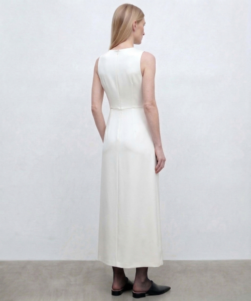 KIMDOH(キムド)の「Ner Maxi Dress / Ivory(ワンピース・レディース・アイボリー・SMALL/MEDIUM)」の3枚目の写真