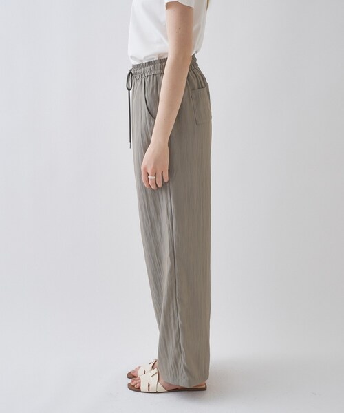 cloenc(クロエンス)の「【セットアップ/マシンウォッシュ】ナイロンワッシャーイージーパンツ(その他パンツ・レディース・ブラック/カーキ・01/02/03)」の22枚目の写真