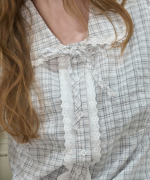 Birthday room(バースデイルーム)の「パフスリーブチェックBL/Puff Sleeve Checkered Blouse(シャツ/ブラウス・レディース・ホワイト/ネイビー・FREE)」の6枚目の写真