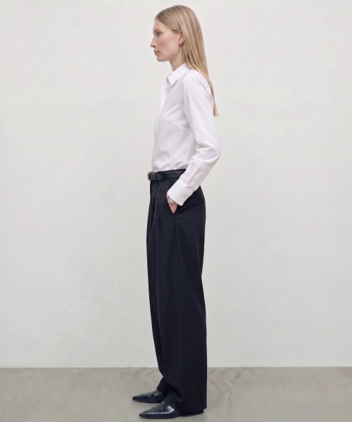 KIMDOH(キムド)の「Evo Slacks / Black(スラックス・レディース・ブラック・SMALL/MEDIUM)」の3枚目の写真