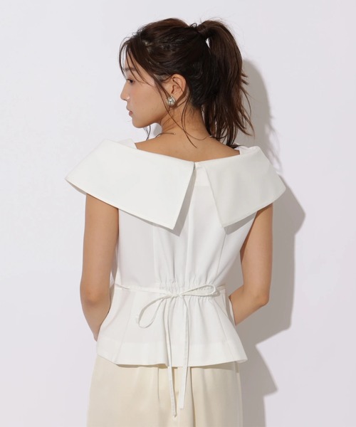 JUSGLITTY(ジャスグリッティー)の「ショートペプラムジレブラウス(シャツ/ブラウス・レディース・ブラック/オフホワイト・2/1)」の11枚目の写真