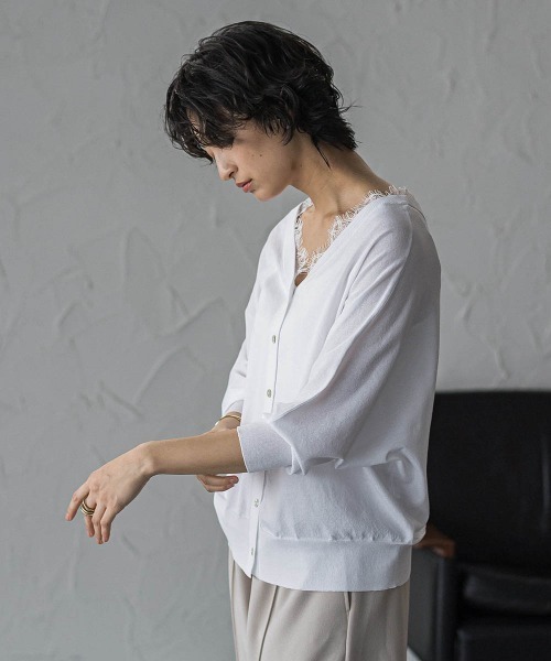 MAYSON GREY(メイソングレイ)の「2WAYレースネックニットプルオーバー(ニット/セーター・レディース・ホワイト/ブラック・M)」の11枚目の写真