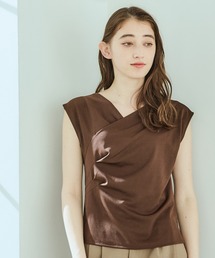 撥水アシメタックVネックカットソープルオーバー