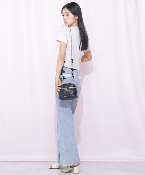 JILL by JILL STUART(ジルバイジルスチュアート)の「<RIBBONシリーズ>チェーンリボンバニティ(ショルダーバッグ・レディース・ブラック/ピンク・FREE)」の14枚目の写真