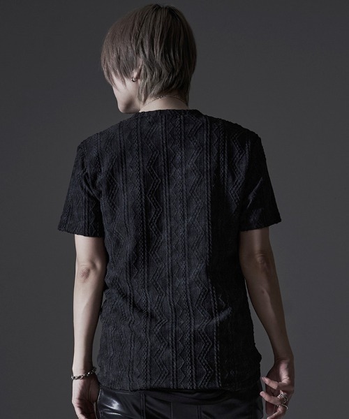CavariA(キャバリア)の「『CavariA/キャバリア』汚し加工ジグザグケーブル半袖クルーネックTEE(Tシャツ/カットソー・メンズ・グレー/ネイビー/ブラック・L/XL/M)」の5枚目の写真