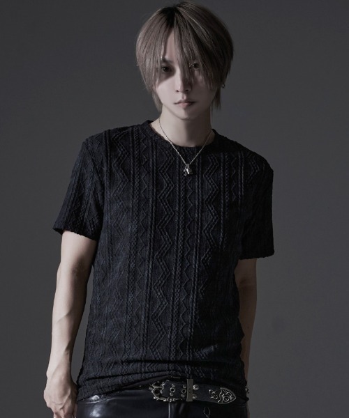 CavariA(キャバリア)の「『CavariA/キャバリア』汚し加工ジグザグケーブル半袖クルーネックTEE(Tシャツ/カットソー・メンズ・グレー/ネイビー/ブラック・L/XL/M)」の4枚目の写真