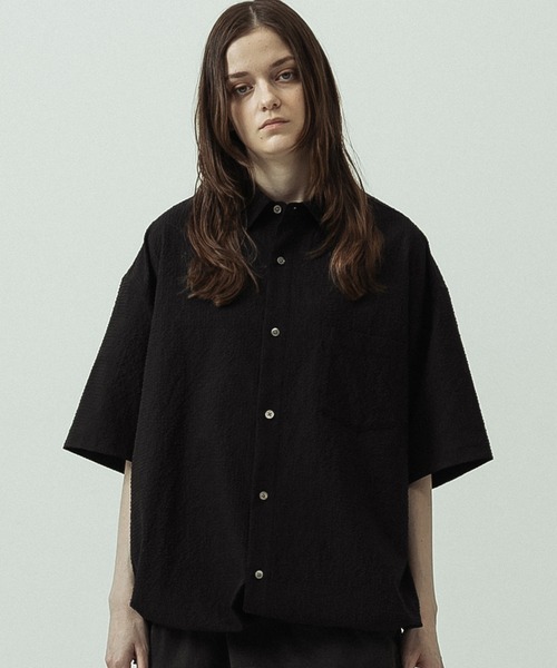 SLICK(スリック)の「【ZOZO限定】SLICK/スリック/Seersucker Gingham Check Drawstring Short Sleeve Shirt/シアサッカーギンガムチェックドローストリングショートスリーブシャツ(シャツ/ブラウス・メンズ・ライトグレー/ブラック/カーキ・1/2/3)」の4枚目の写真