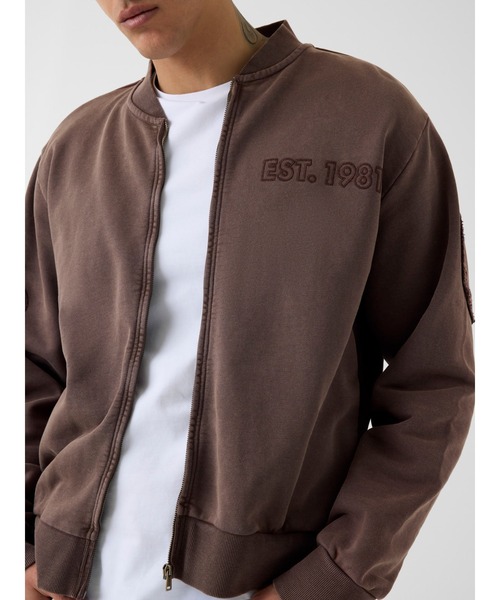 Guess(ゲス)の「HIGH Neck Washed Patch Top スウェット ジップアップ アウター(スウェット・メンズ・ブラウン/ブラック・SMALL/MEDIUM/X-LARGE/LARGE)」の4枚目の写真
