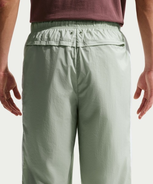 NIKE(ナイキ)の「ナイキ ウィンドランナー メンズ ライトウェイト UV パンツ / Nike Windrunner Men's Lightweight UV Pants IQ0922-370 Jade Horizon(その他パンツ・メンズ・グリーン系その他・2XL/XS/XL/S/M/L)」の3枚目の写真