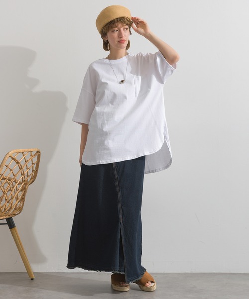 Fizz（フィズ）の「綿100%　ラウンドヘムポケット付きゆったりTシャツ（Tシャツ/カットソー・レディース・ブルー/ホワイト/ブラック/ライトカーキ・M）」の6枚目の写真