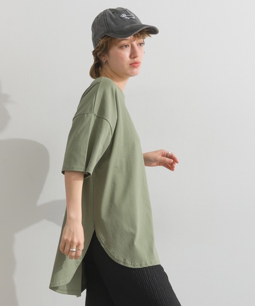 Fizz（フィズ）の「綿100%　ラウンドヘムポケット付きゆったりTシャツ（Tシャツ/カットソー・レディース・ブルー/ホワイト/ブラック/ライトカーキ・M）」の12枚目の写真