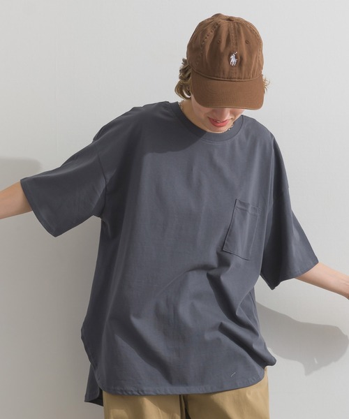 Fizz（フィズ）の「綿100%　ラウンドヘムポケット付きゆったりTシャツ（Tシャツ/カットソー・レディース・ブルー/ホワイト/ブラック/ライトカーキ・M）」の18枚目の写真
