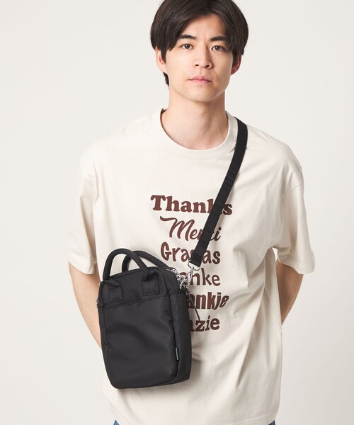 green label relaxing（グリーンレーベルリラクシング）の「EVERY 2WAY ミニ ショルダー バッグ V2 -撥水-（ショルダーバッグ・メンズ・ブラック/グレー系/ダークグレー/ライム・FREE）」の2枚目の写真