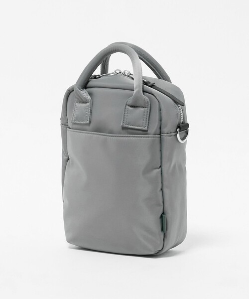 green label relaxing（グリーンレーベルリラクシング）の「EVERY 2WAY ミニ ショルダー バッグ V2 -撥水-（ショルダーバッグ・メンズ・ブラック/グレー系/ダークグレー/ライム・FREE）」の7枚目の写真