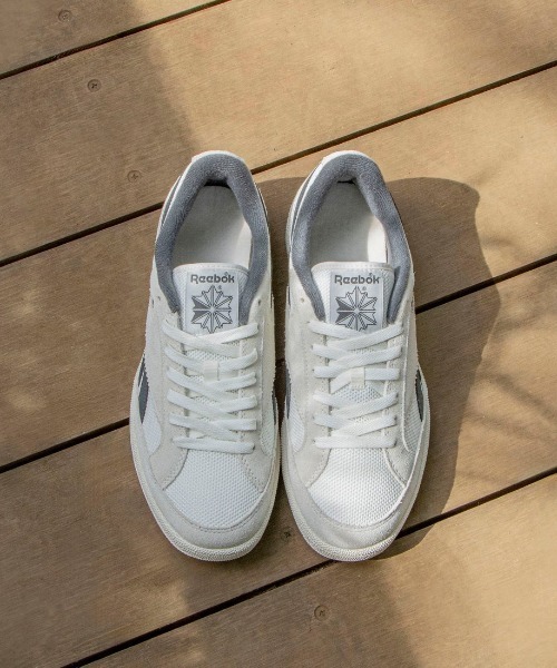 Reebok（リーボック）の「クラブシー グラウンズ 70 / CLUB C GROUNDS 70（スニーカー・メンズ・ホワイト×グレー/ホワイト×グリーン・22.5cm/23.0cm/23.5cm/24.5cm/24.0cm/25.0cm/25.5cm/26.0cm/26.5cm/27.0cm/27.5cm/28.0cm/28.5cm/29.0cm/30.0cm/31cm）」の7枚目の写真
