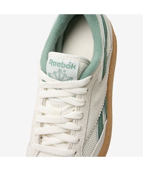 Reebok（リーボック）の「クラブシー グラウンズ 70 / CLUB C GROUNDS 70（スニーカー・メンズ・ホワイト×グレー/ホワイト×グリーン・22.5cm/23.0cm/23.5cm/24.5cm/24.0cm/25.0cm/25.5cm/26.0cm/26.5cm/27.0cm/27.5cm/28.0cm/28.5cm/29.0cm/30.0cm/31cm）」の19枚目の写真