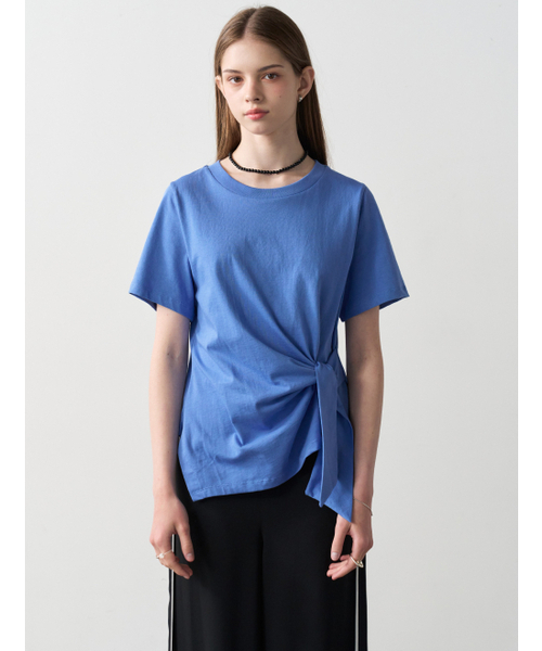LE YIEL(ルイエル)の「アシンメトリックTシャツ_ブルー(Tシャツ/カットソー・レディース・ブルー・MEDIUM)」の3枚目の写真