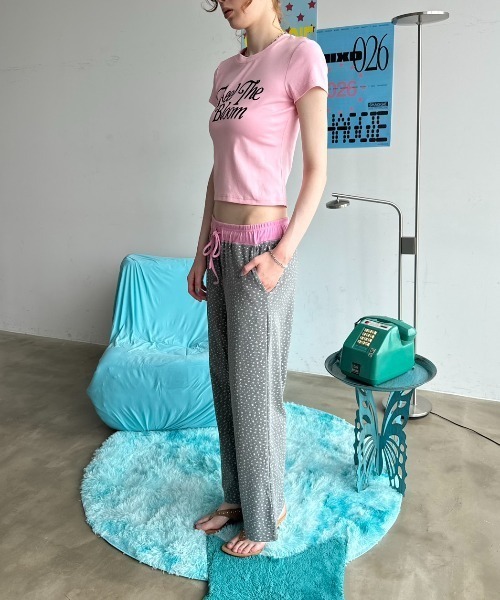 SHAGGIE(シャギー)の「カラフルボタンボーダーロングパンツ(デニムパンツ・レディース・ブラック/ネイビー/グレー・SMALL/MEDIUM)」の19枚目の写真